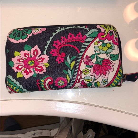 Vera Bradley Wallet - Picture 2 of 3